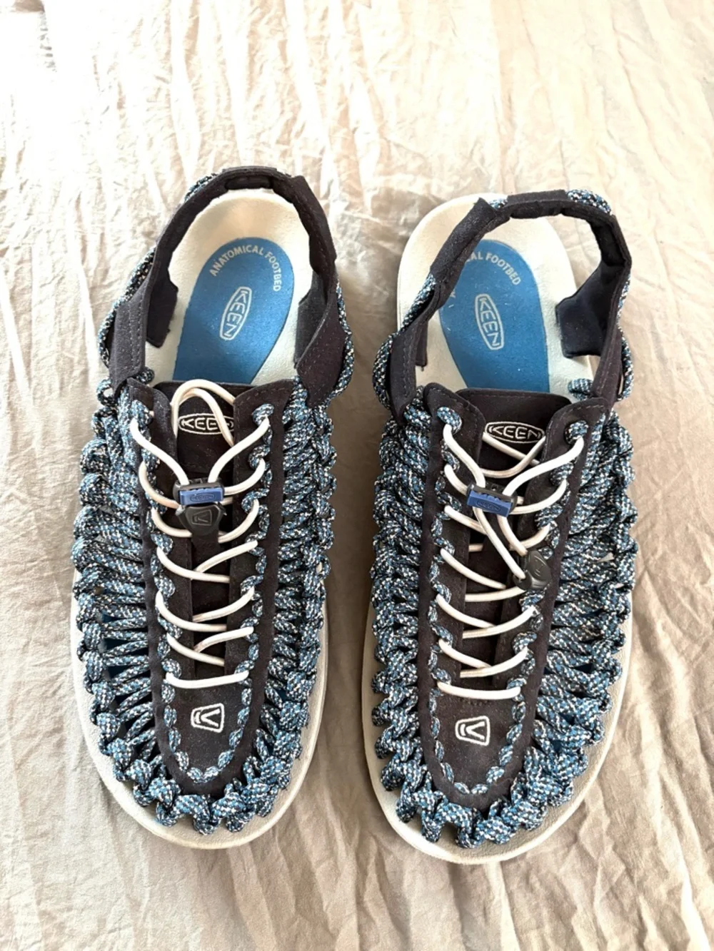 KEEN Uneek 8mm Flat Cord Sandal. Size 10.5.